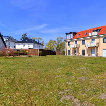 Peenemuende, Seglerhafen_sb_holk 12 *